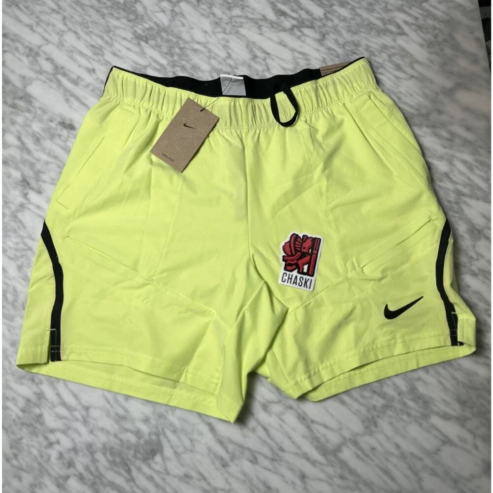 Nike Court Dri-FIT Advantage 7